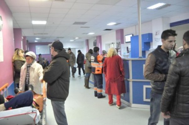 Mașină răsturnată la Lumina. Doi minori au ajuns la spital!